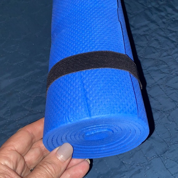 Yoga 🧘♀️ mat🧘♀️ - Picture 5 of 6